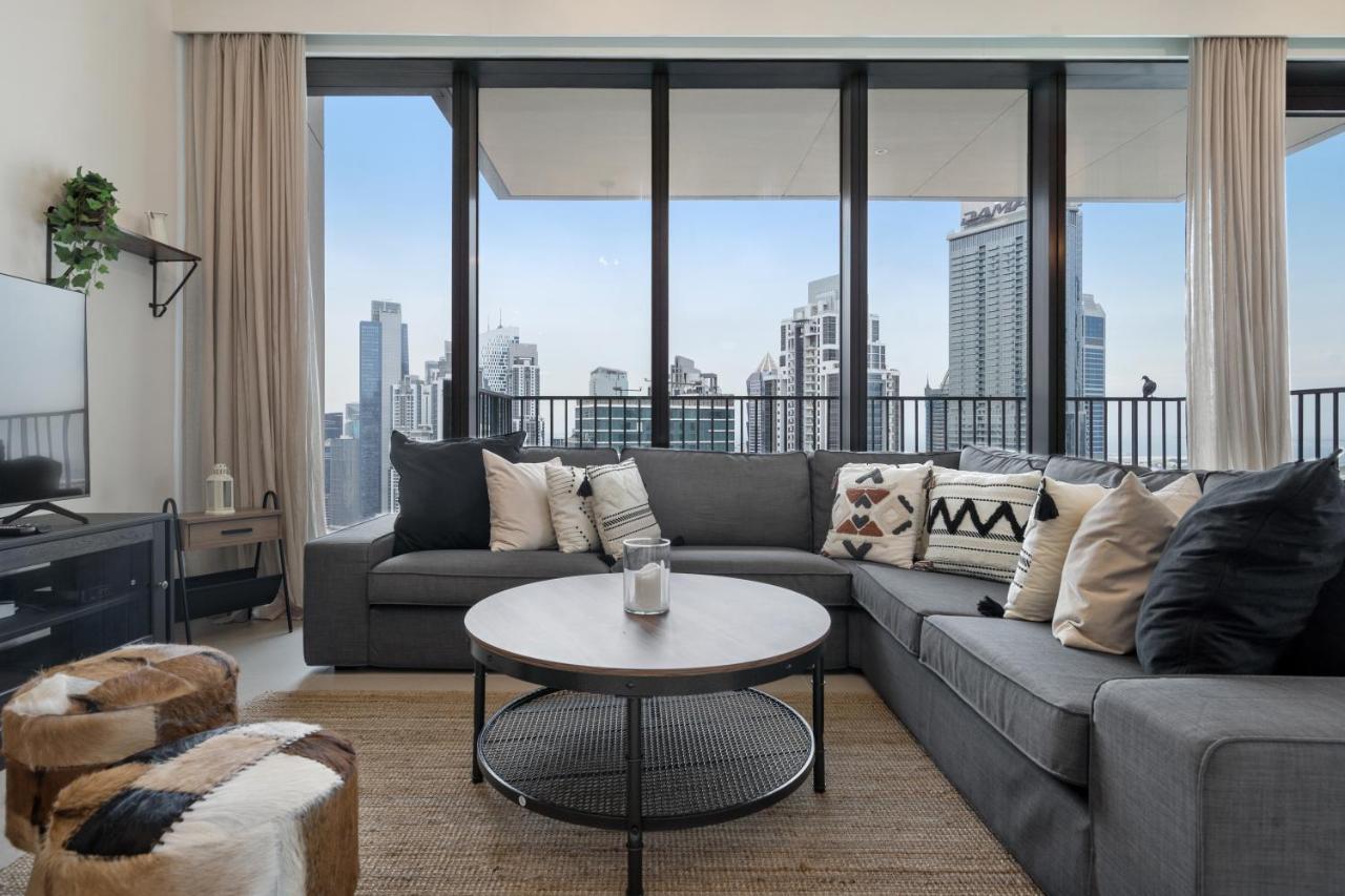 Breathtaking City Views From Dt Apt With Terrace Dubái Exterior foto