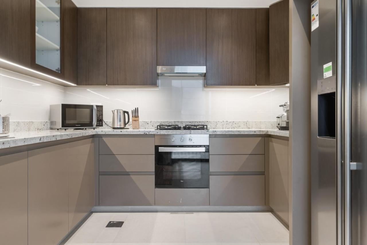 Breathtaking City Views From Dt Apt With Terrace Dubái Exterior foto