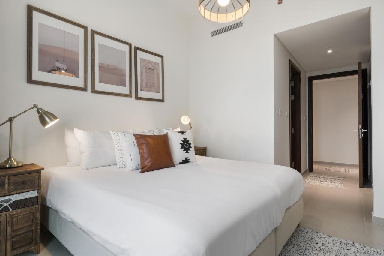 Breathtaking City Views From Dt Apt With Terrace Dubái Exterior foto