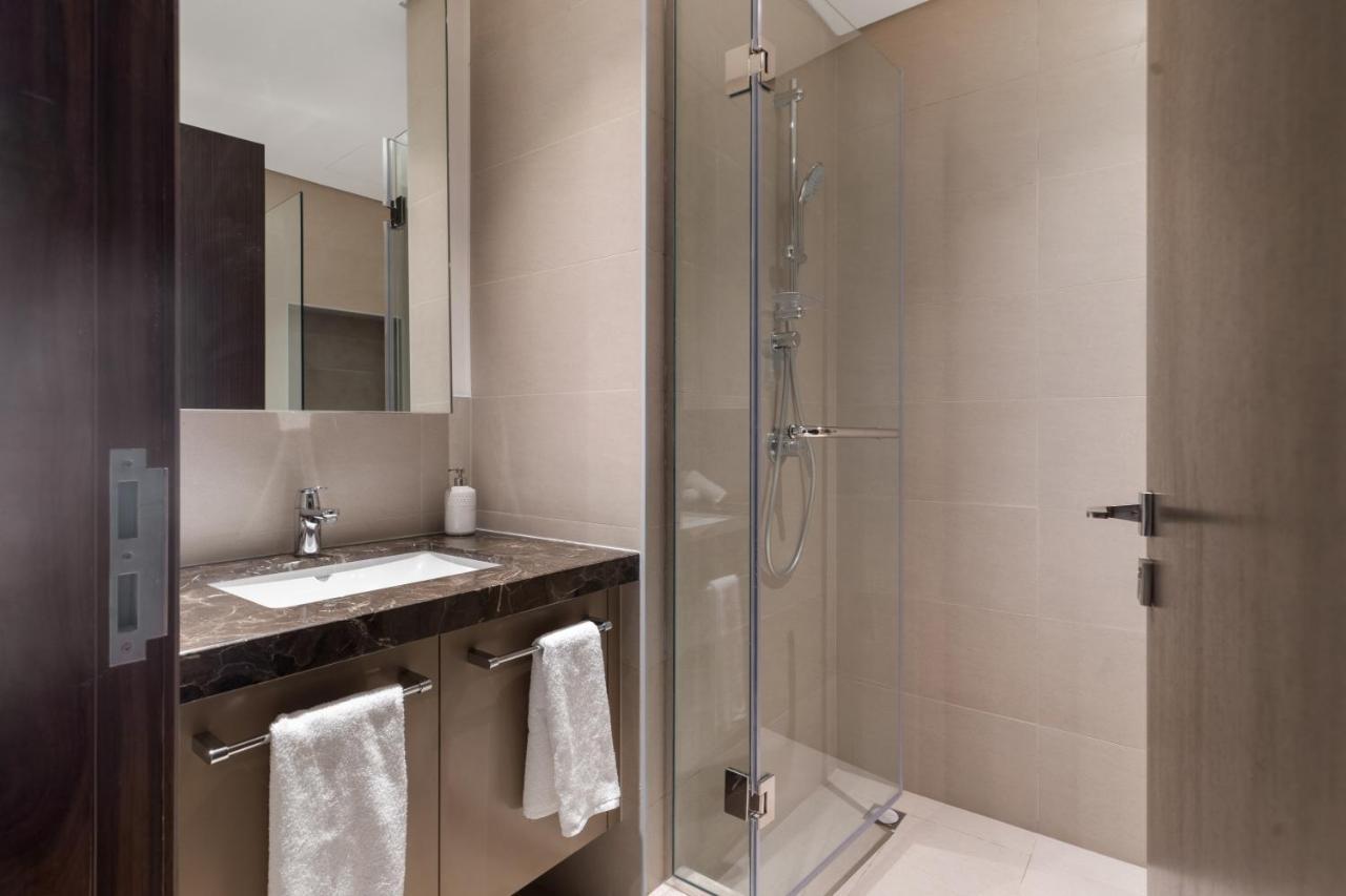Breathtaking City Views From Dt Apt With Terrace Dubái Exterior foto